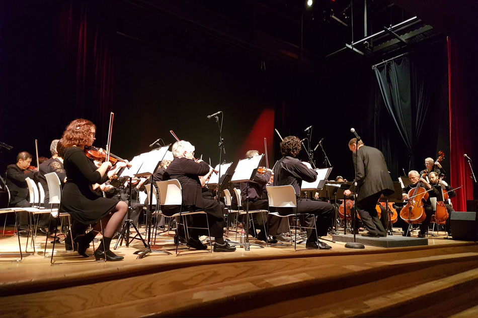 Winnipeg Pops Orchestra, Stage Right